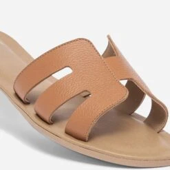 Mule Camel En Cuir Grainé -Boutique Caprice WWWERM 10382780596 4