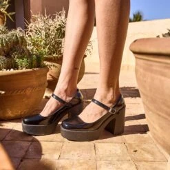 Babies TEXTO Noire Vernie à Plateforme -Boutique Caprice WWWERM 10383960023 8