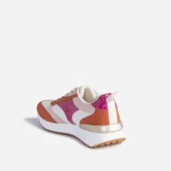 Tennis TEXTO Beige Et Terracotta à Détails Vernis Roses -Boutique Caprice WWWERM 10384320061 3