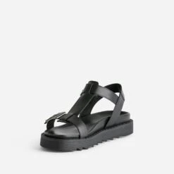 Sandale TEXTO Noire En Cuir à Semelle Crantée -Boutique Caprice WWWERM 10385760231 2