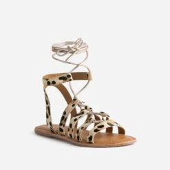 Sandale Plate TEXTO Cuir à Motifs Léopard -Boutique Caprice WWWERM 10385760423 1