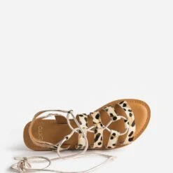 Sandale Plate TEXTO Cuir à Motifs Léopard -Boutique Caprice WWWERM 10385760423 4