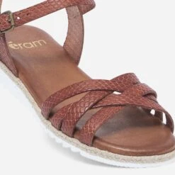 Sandale Cognac En Cuir Embossé à Semelle Crantée -Boutique Caprice WWWERM 10385761159 4