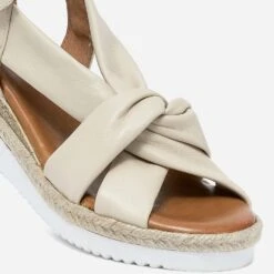 Sandale Compensée Beige En Cuir Souple -Boutique Caprice WWWERM 10385920273 4