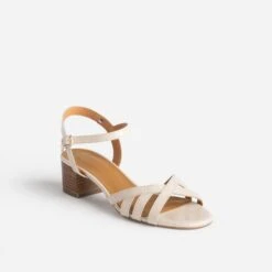 Sandale ERAM FLEX Beige Clair En Cuir Verni -Boutique Caprice WWWERM 10386330015 1
