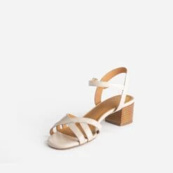 Sandale ERAM FLEX Beige Clair En Cuir Verni -Boutique Caprice WWWERM 10386330015 2