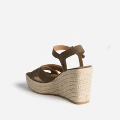 Sandale Compensée TEXTO Kaki Suédée -Boutique Caprice WWWERM 10386420030 3