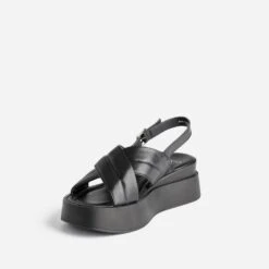 Sandale TEXTO Noire En Cuir Matelassé -Boutique Caprice WWWERM 10386420058 2