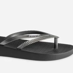 Tong IPANEMA Noire à Brides Asymétriques Grises -Boutique Caprice WWWERM 10888550125 5