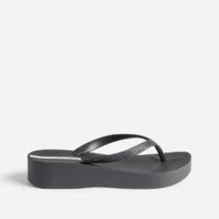 Tong Compensée IPANEMA Noir à Bride Pailletée